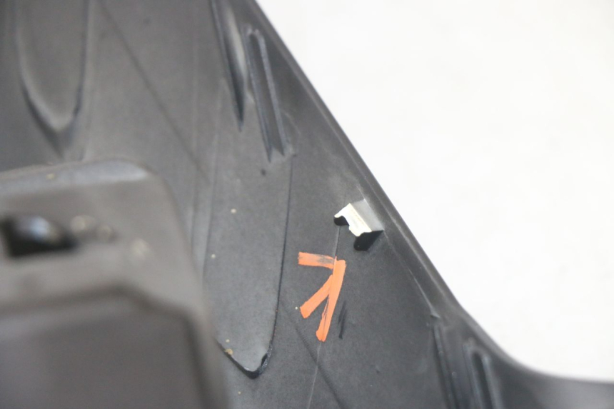 photo de SCUDO CARENA ANTERIORE PIAGGIO MP3 HPE 300 (2019 - 2026) - Vista d'insieme del prodotto