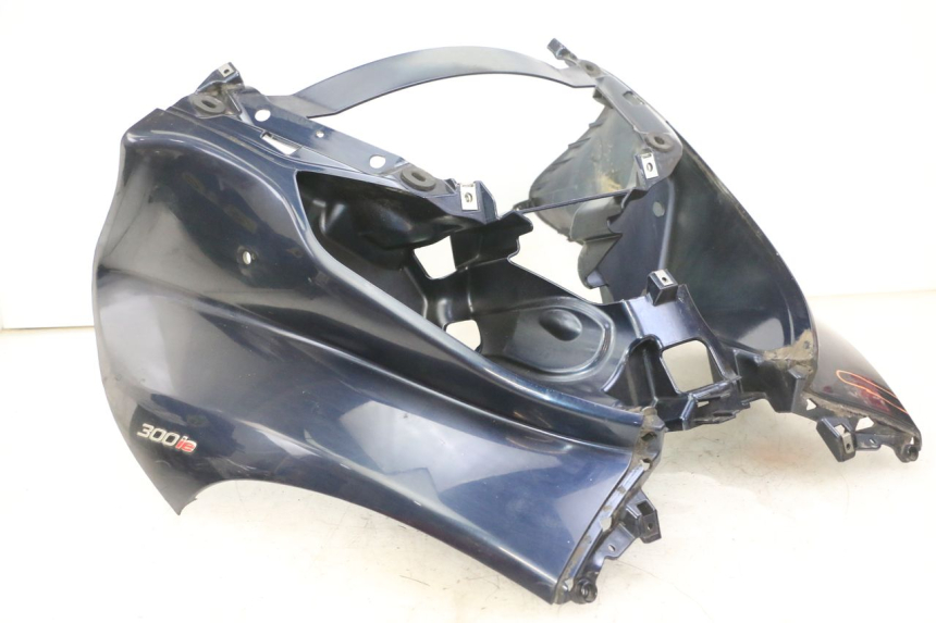 photo de SCUDO CARENA ANTERIORE PIAGGIO MP3 LT 300 (2010 - 2016)
