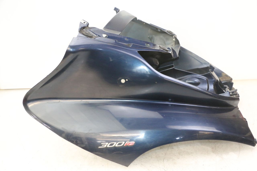 photo de SCUDO CARENA ANTERIORE PIAGGIO MP3 LT 300 (2010 - 2016)