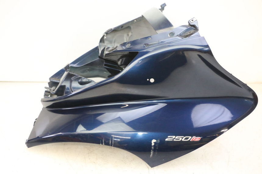 photo de SCUDO CARENA ANTERIORE PIAGGIO MP3 RL 250 (2007 - 2010)