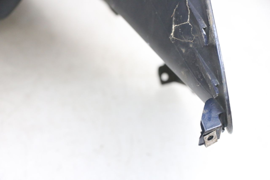 photo de SCUDO CARENA ANTERIORE PIAGGIO MP3 RL 250 (2007 - 2010) - Primo piano ad alta risoluzione