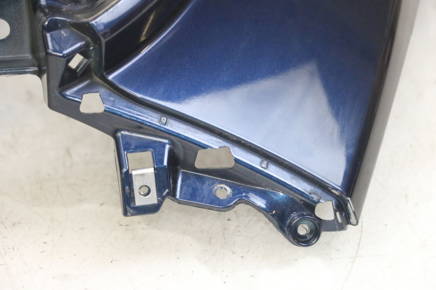 photo de SCUDO CARENA ANTERIORE PIAGGIO MP3 RL 250 (2007 - 2010) - Zoom sullo stato d'uso