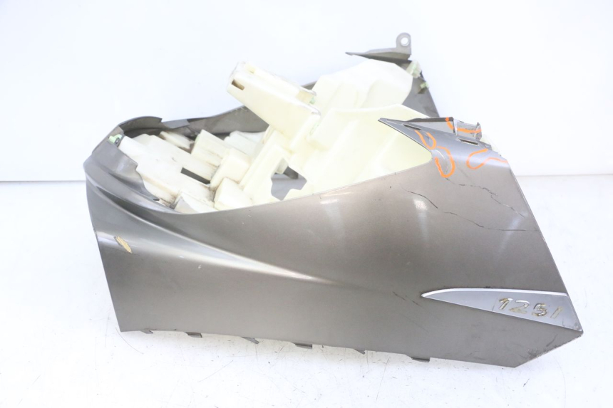 photo de SCUDO CARENA ANTERIORE PEUGEOT SATELIS 125 (2013 - 2018)