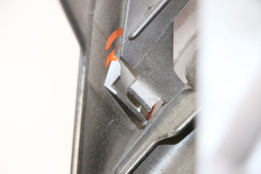 photo de SCUDO CARENA ANTERIORE PEUGEOT SATELIS 125 (2006 - 2009)