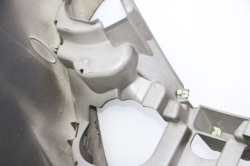 photo de SCUDO CARENA ANTERIORE PEUGEOT SATELIS 125 (2006 - 2009)