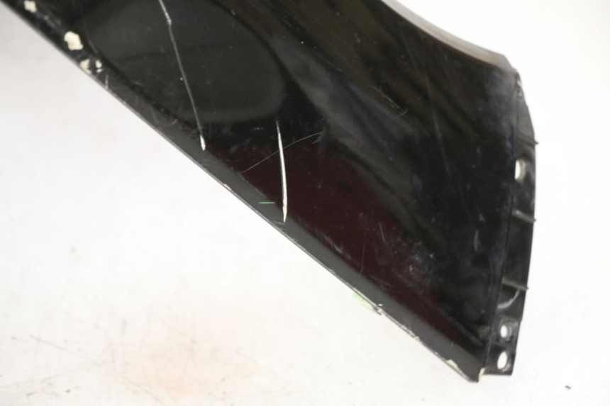 photo de SCUDO CARENA ANTERIORE PEUGEOT SATELIS 125 (2006 - 2009)