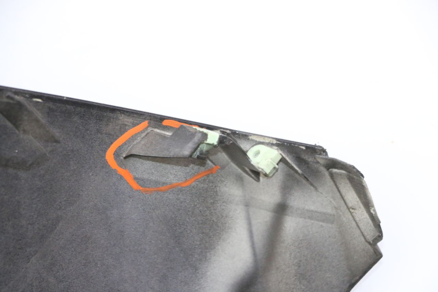 photo de SCUDO CARENA ANTERIORE PEUGEOT SATELIS 125 (2006 - 2009)