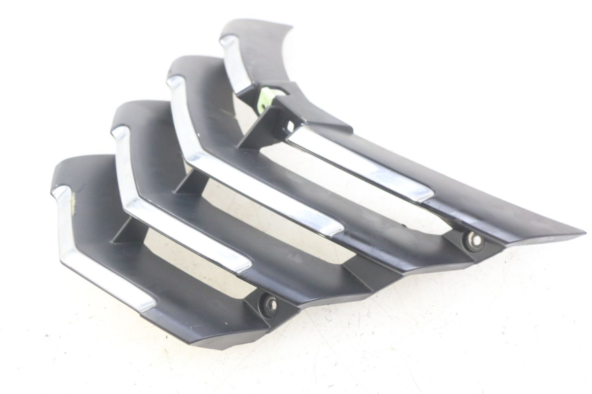 photo de CARENA ANTERIORE SUPERIORE PEUGEOT CITYSTAR IE 2T 50 (2018 - 2021) - Altra angolazione