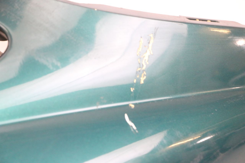 photo de CARENA ANTERIORE SUPERIORE PEUGEOT ELYSEO 125 (1999 - 2004)