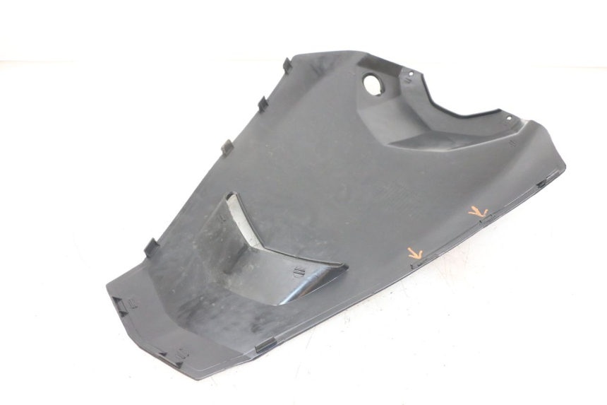 photo de CARENA ANTERIORE SUPERIORE HYTRACK HY S 4X4 410 (2013 - 2016) - Ricambio usato controllato