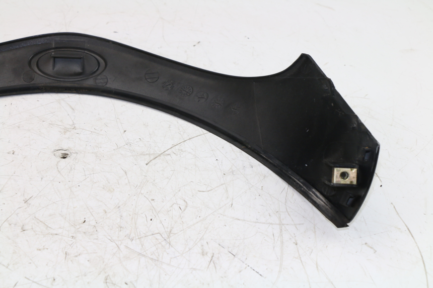 photo de FACCIA ANTERIORE SUPERIORE KYMCO GRAND DINK 125 (2002 - 2007)