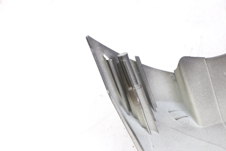 photo de FACCIATA ANTERIORE SUPERIORE KYMCO LIKE 125 (2009 - 2016) - Dettaglio del componente