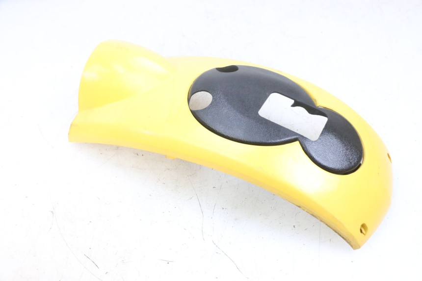 photo de CARENA ANTERIORE SUPERIORE PEUGEOT LUDIX 50 (2008 - 2017) - Caratteristiche distintive