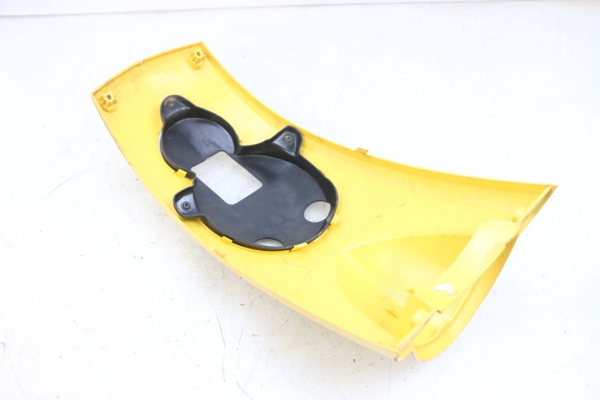 photo de CARENA ANTERIORE SUPERIORE PEUGEOT LUDIX 50 (2008 - 2017) - Primo piano tecnico