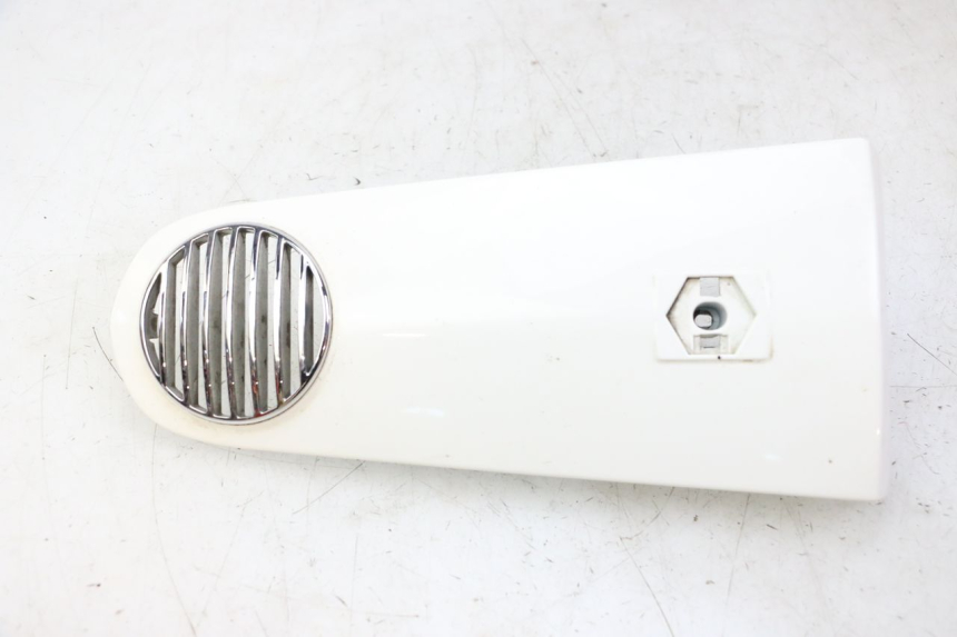 photo de CARENA ANTERIORE SUPERIORE PIAGGIO LXV 4T 50 (2009 - 2013)