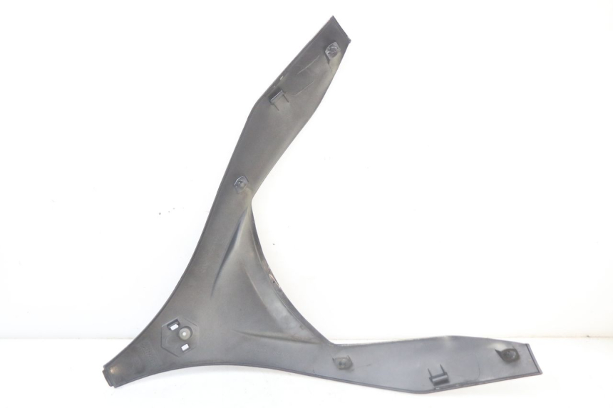 photo de FACCIATA ANTERIORE SUPERIORE PIAGGIO MP3 LT 400 (2007 - 2012)
