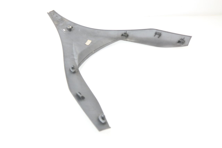 photo de FACCIATA ANTERIORE SUPERIORE PIAGGIO MP3 500 (2011 - 2015)