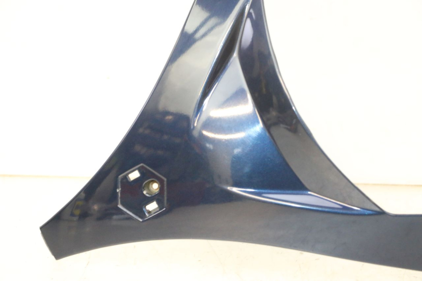 photo de CARENA ANTERIORE SUPERIORE PIAGGIO MP3 RL 250 (2007 - 2010)