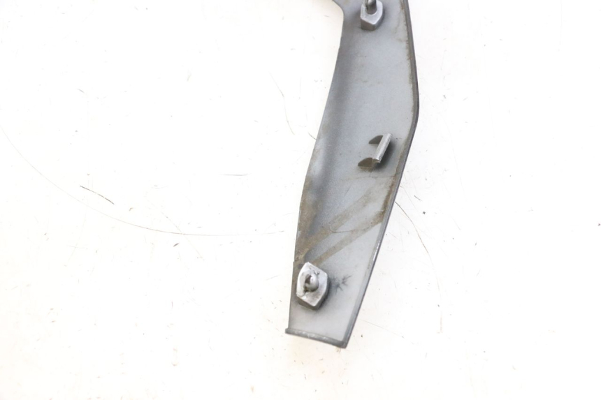 photo de FACCIATA ANTERIORE SUPERIORE PIAGGIO MP3 125 (2006 - 2014)