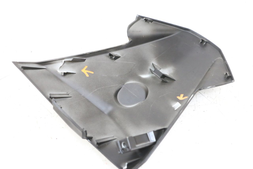 photo de FACCIATA ANTERIORE SUPERIORE SYM ORBIT III 3 4T 50 (2018 - 2021) - Dettagli dei punti di fissaggio