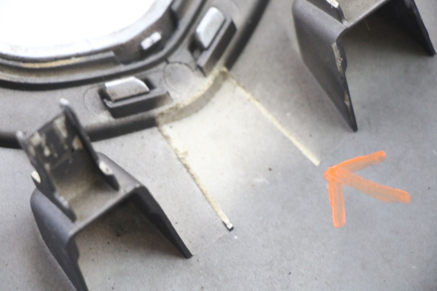 photo de CARENA ANTERIORE SUPERIORE PEUGEOT SATELIS 125 (2013 - 2018)