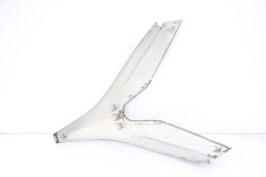 photo de CARENA ANTERIORE SUPERIORE PEUGEOT SATELIS 125 (2013 - 2018)