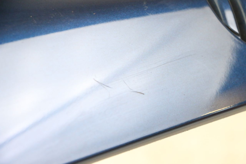 photo de CARENA ANTERIORE SUPERIORE PIAGGIO VESPA LX 150 (2005 - 2013)