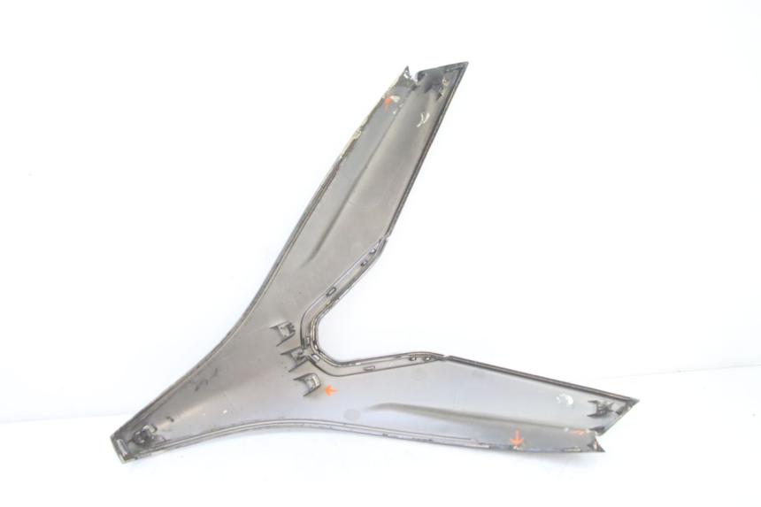 photo de CARENA ANTERIORE SUPERIORE PEUGEOT SATELIS 125 (2013 - 2018)