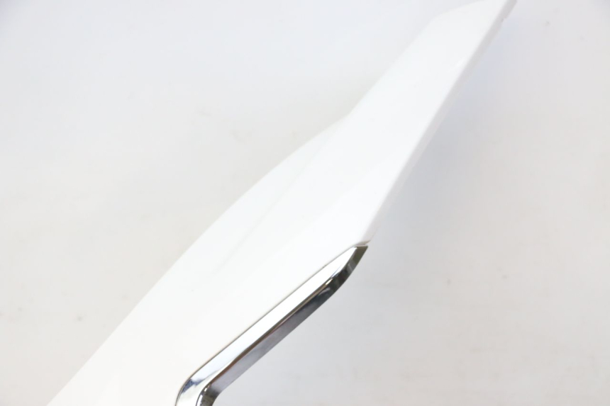 photo de FACCIATA ANTERIORE SUPERIORE PEUGEOT SATELIS 125 (2010 - 2012)