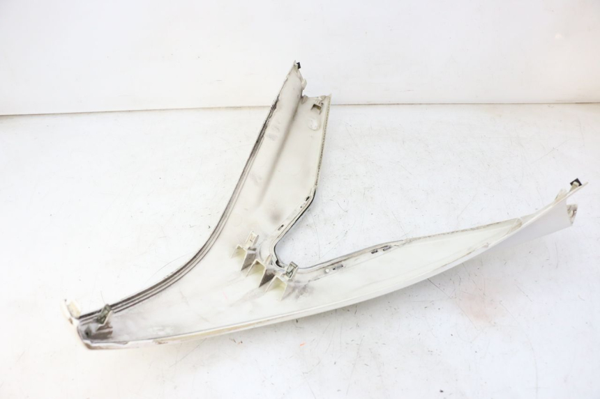 photo de FACCIATA ANTERIORE SUPERIORE PEUGEOT SATELIS 125 (2010 - 2012)