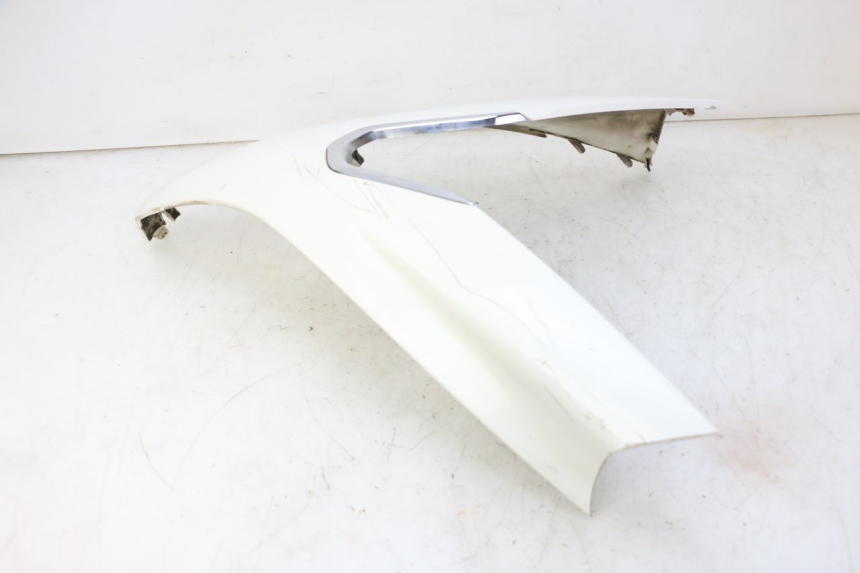 photo de FACCIATA ANTERIORE SUPERIORE PEUGEOT SATELIS 125 (2010 - 2012)