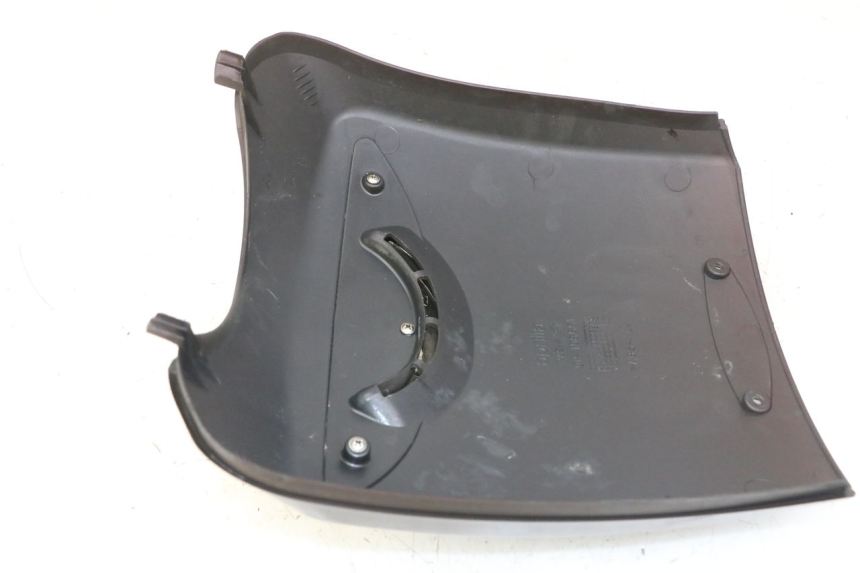 photo de CARENA ANTERIORE SUPERIORE APRILIA SCARABEO GT TOURING 125 (1999 - 2005)