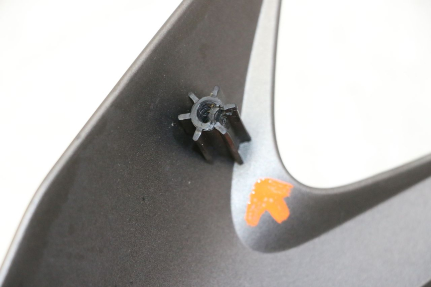 photo de FACCIATA ANTERIORE SUPERIORE MBK STUNT NAKED 50 (2004 - 2018)