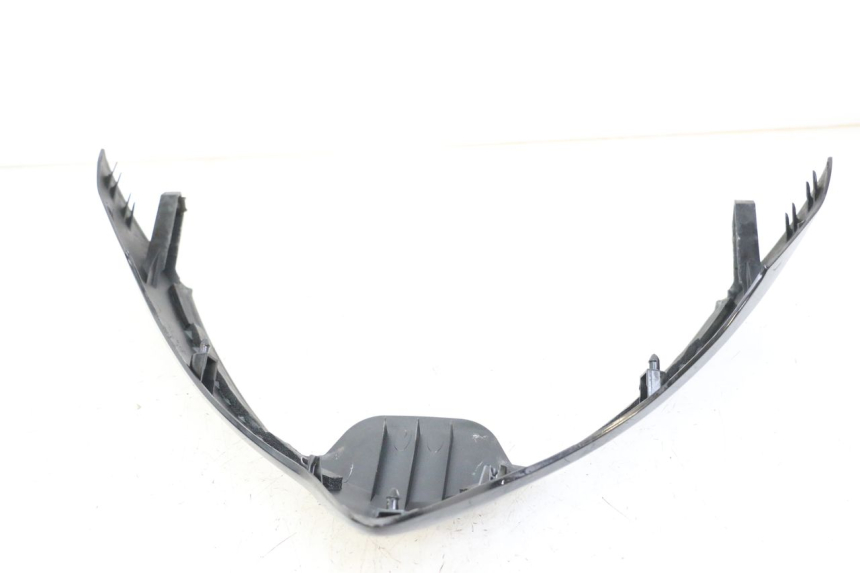 photo de CARENA ANTERIORE SUPERIORE SUZUKI BURGMAN 125 (2015 - 2017)