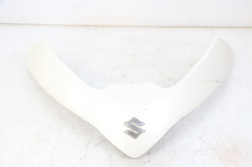 photo de CARENA ANTERIORE SUPERIORE SUZUKI BURGMAN 125 (2007 - 2014)