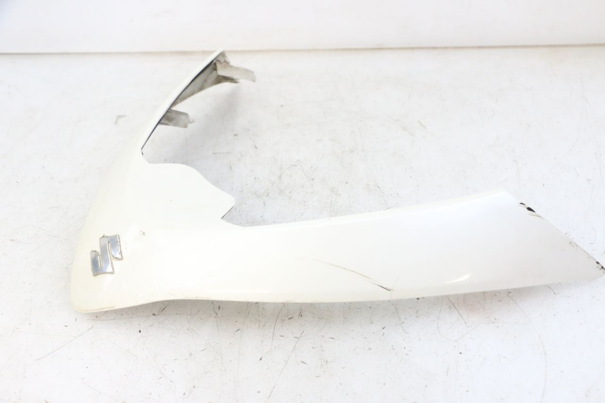 photo de CARENA ANTERIORE SUPERIORE SUZUKI BURGMAN 125 (2007 - 2014)