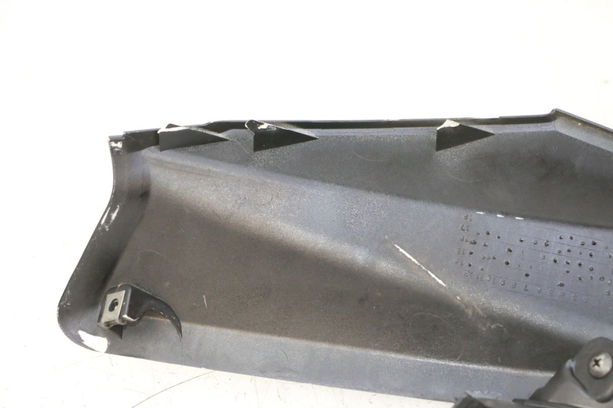 photo de FACCIATA ANTERIORE SUPERIORE YAMAHA X-MAX XMAX 125 (2010 - 2014)