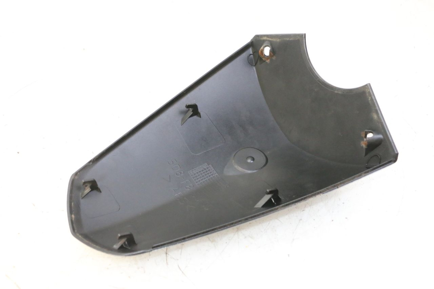 photo de CARENA ANTERIORE SUPERIORE YAMAHA YP MAJESTY 125 (2007 - 2010)