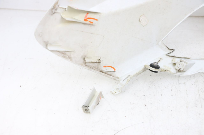 photo de SCUDO CARENA ANTERIORE YAMAHA X-MAX XMAX 125 (2010 - 2013) - Dettaglio del componente