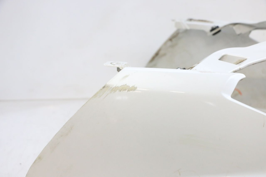 photo de SCUDO CARENA ANTERIORE YAMAHA X-MAX XMAX 125 (2010 - 2013) - Primo piano ad alta risoluzione