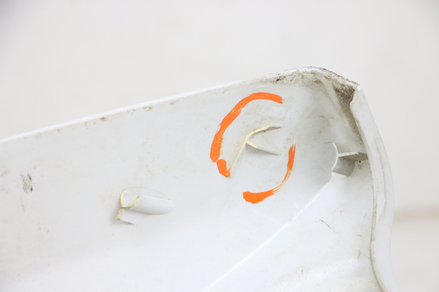 photo de SCUDO CARENA ANTERIORE YAMAHA X-MAX XMAX 125 (2010 - 2013) - Primo piano tecnico