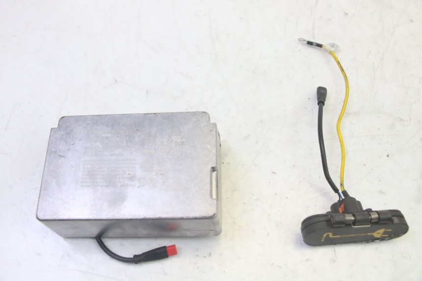 photo de FASCIO BATTERIA SEGWAY NINEBOT F65I 1