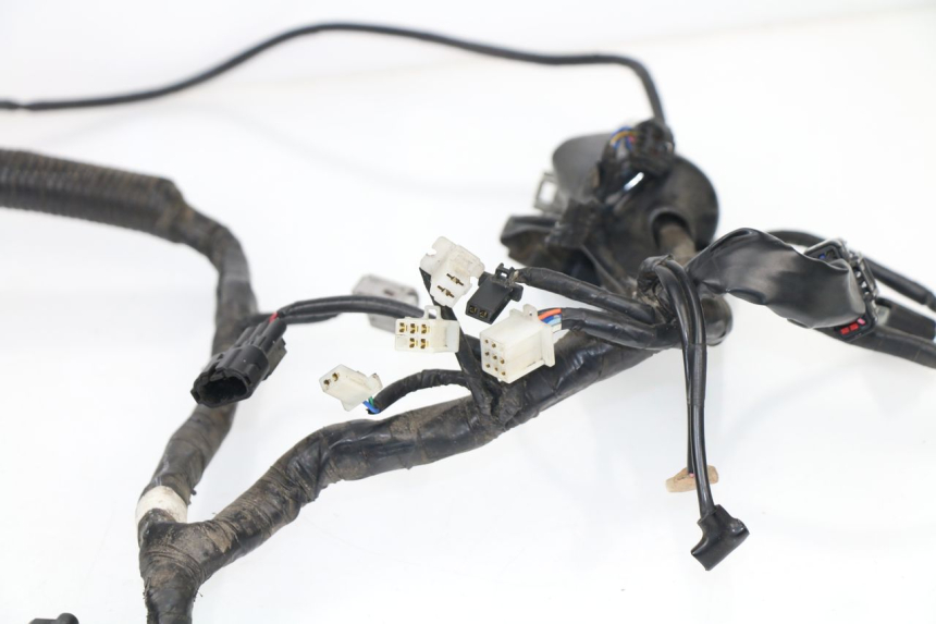 photo de Cablaggio HONDA CBR R 125 (2011 - 2016) - Zoom sullo stato d'uso