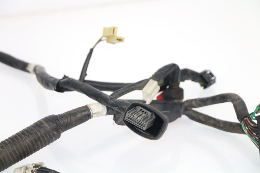 photo de Cablaggio HONDA CBR R 125 (2011 - 2016) - Primo piano tecnico