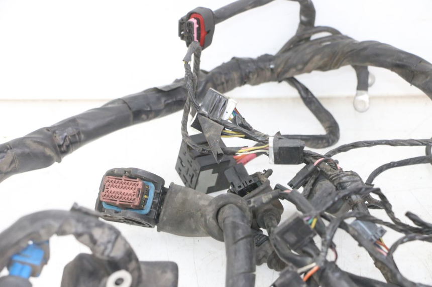 photo de FAISCEAU PIAGGIO MP3 LT 300 (2010 - 2016)