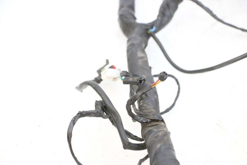 photo de IMPIANTO ELETTRICO PIAGGIO MP3 RL 250 (2007 - 2010) - Dettagli dei punti di fissaggio