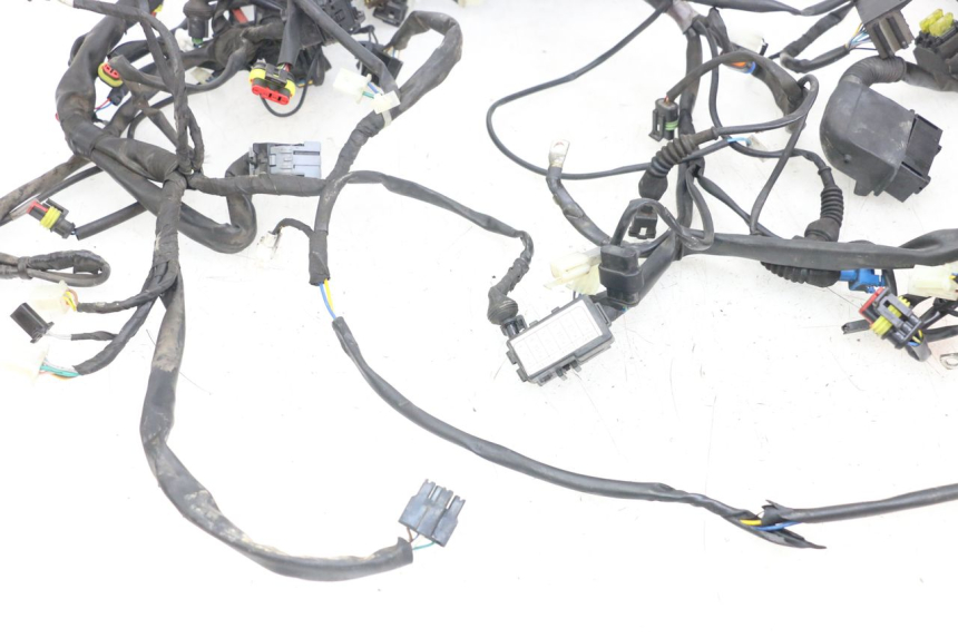 photo de IMPIANTO ELETTRICO MOTO GUZZI NORGE 8V GT 1200 (2011 - 2016)