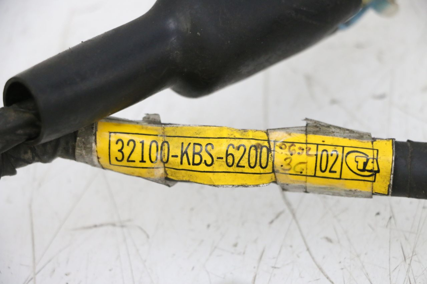 photo de IMPIANTO ELETTRICO HONDA NSR R 125 (1994 - 2003) - Primo piano tecnico