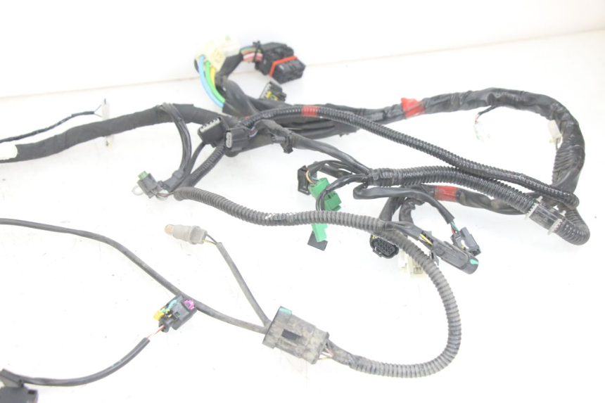 photo de FAISCEAU PIAGGIO MEDLEY 125 (2016 - 2023)