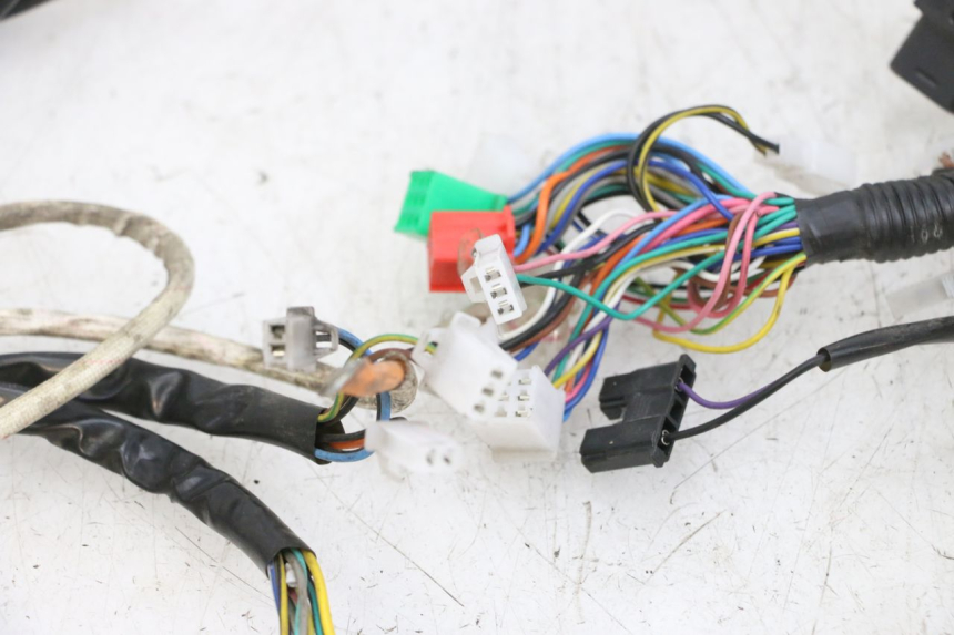 photo de IMPIANTO ELETTRICO EFUN PUSA 1 - Stato della superficie e materiale